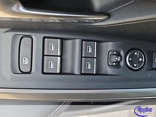 Peugeot 3008 Elektromotor 210 GT Exclusive AHK - bilder 2