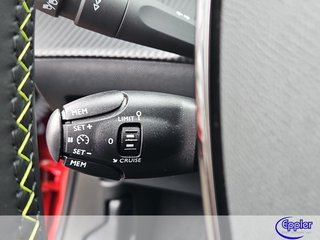 Peugeot e-2008  GT Kamera Sitzheizung PDC Full-LED - bilder 10