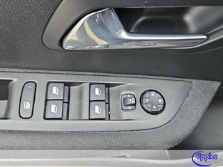 Peugeot e-208 Active Pack Sitzheizung Navi Klima DAB PDC - foto 2