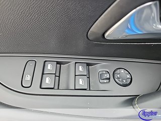 Peugeot 208 e- GT SHZ Mirror Screen Navi Kamera - bilder 2