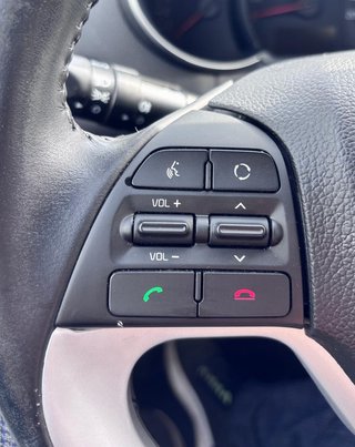 Kia Picanto 1.0 Sensation!  TÜV/GANZJAHRESREIF. - foto 2