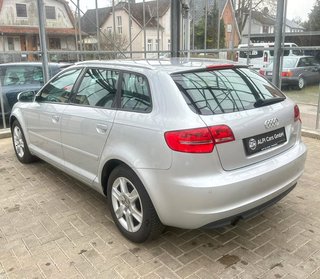 Audi A3 Sportback 1.2 TFSI Attraction  EINPARKHILFE/AHK - foto 5