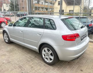 Audi A3 Sportback 1.2 TFSI Attraction  EINPARKHILFE/AHK - foto 10