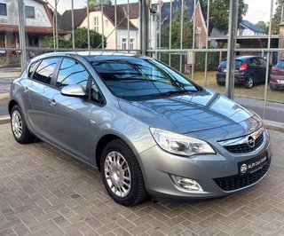 Opel Astra J 1.4 Turbo  EINPARKHILFE/SITZHEIZ./TEMPOMAT - photo 8