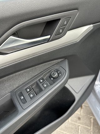 Volkswagen Golf VIII 1,5 TSI ACT Life  1.HAND/NAVI/SPURHAL. - photo 11