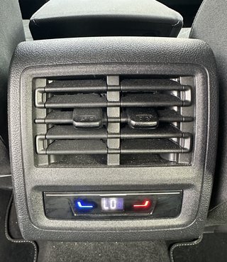 Volkswagen Golf VIII 1,5 TSI ACT Life  1.HAND/NAVI/SPURHAL. - photo 12