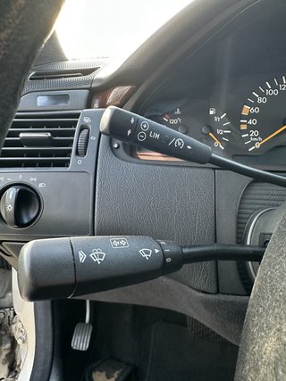 Mercedes-Benz E 320 4Matic  TÜV/EXTREM GUT AUSGESTATTET - photo 9