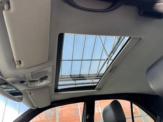 Mercedes-Benz E 320 4Matic  TÜV/EXTREM GUT AUSGESTATTET - photo 3