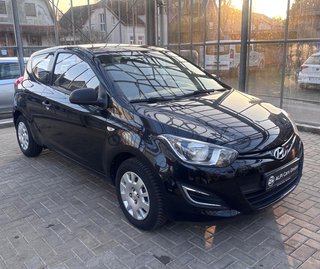 Hyundai i20 1.2 FIFA World Cup Edition  GANZJAHRESREIF./TÜV. - photo 10