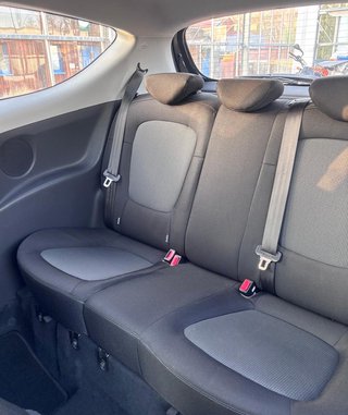 Hyundai i20 1.2 FIFA World Cup Edition  GANZJAHRESREIF./TÜV. - photo 6