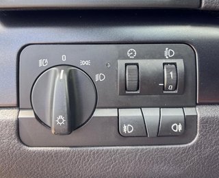 BMW 318 i AUTOMATIK Edition Lifestyle  SITZHEIZ./TÜV NEU - bilder 19
