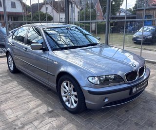 BMW 318 i AUTOMATIK Edition Lifestyle  SITZHEIZ./TÜV NEU - bilder 21