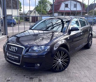 Audi A3 1.6 FSI Sportback  EINPARKHILFE/SITZHEIZ./TEMP. - foto 6