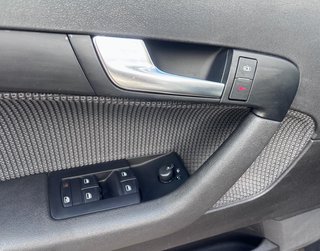 Audi A3 1.6 FSI Sportback  EINPARKHILFE/SITZHEIZ./TEMP. - foto 7