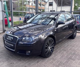 Audi A3 1.6 FSI Sportback  EINPARKHILFE/SITZHEIZ./TEMP. - foto 15