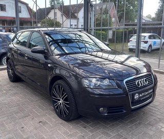 Audi A3 1.6 FSI Sportback  EINPARKHILFE/SITZHEIZ./TEMP. - foto 17