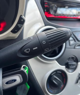 Ford Ka 1.2 Titanium  EINPARKHILFE / TÜV NEU - bilder 4