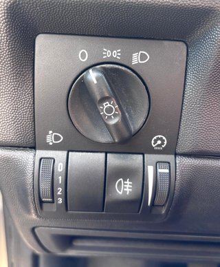 Opel Corsa C 1.0 Edition  TÜV + ÖLWECHSEL NEU - bilder 5