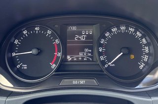 Skoda Fabia 1.0 MPI Cool Edition  EINPARKHILFE/TÜV NEU - photo 7