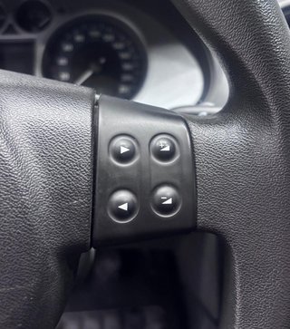 SEAT Ibiza 1.2 12V  TEMPOMAT/KLIMAAUTOMATIK/TÜV 10/2026 - bilder 6