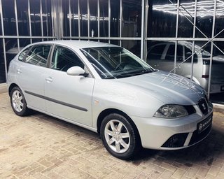SEAT Ibiza 1.2 12V  TEMPOMAT/KLIMAAUTOMATIK/TÜV 10/2026 - bilder 11