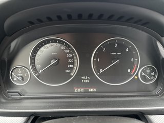 BMW 525 d xDrive  M-PAKET BI-XENON NAVI PARKHILFE - foto 18