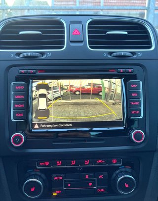 Volkswagen Golf VI 1.2 TSI Comfortline  AUTOMATIK/NAVI/EINPARKHILFE - foto 2