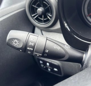 Hyundai i10 1.0 Trend  CARPLAY/SPURHALTE-ASS./1.HAND - bilder 7