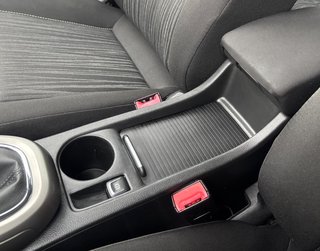 Opel Astra J 1.6 Edition  TEMPOMAT/TÜV NEU - photo 8