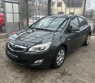 Opel Astra J 1.6 Edition  TEMPOMAT/TÜV NEU - photo 9
