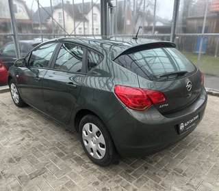 Opel Astra J 1.6 Edition  TEMPOMAT/TÜV NEU - photo 10
