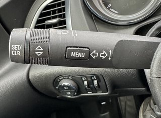 Opel Astra J Sports Tourer Selection TEMPOMAT NAVI SHZ - bilder 9