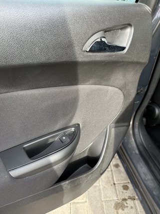 Opel Astra J Sports Tourer Selection TEMPOMAT NAVI SHZ - bilder 16