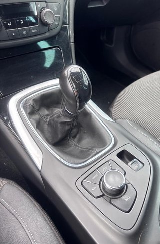 Opel Insignia 1.8 Sports Tourer Innov.  NAVI/EINPARKHILFE - photo 1