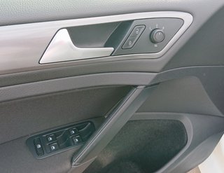 Volkswagen Golf Variant 1.2 TSI Comfortl.  SITZHEIZ./TEMPOMAT - photo 9