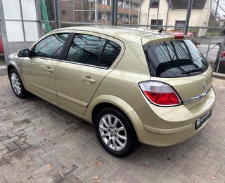 Opel Astra H CC 1.8 5T Elegance AUTOMATIK EINPARKHILFE/TÜV NEU - photo 8