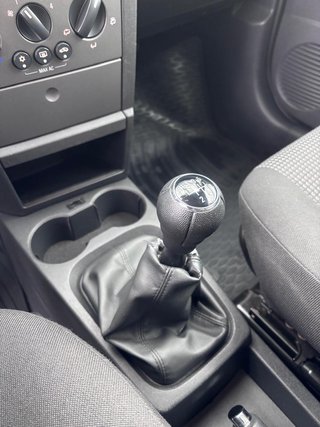 Opel Meriva 1.4 Edition  TÜV NEU/GANZJAHRESREIFEN - bilder 2