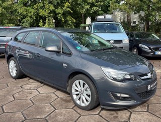 Opel Astra 1.4 Sports Tourer  EINPARKHILFE/SITZHEIZ./TÜV - bilder 1