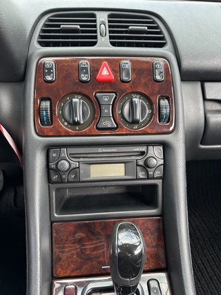 Mercedes-Benz CLK 200 Kompressor CABRIO KLIMA TEMPOMAT SHZ - foto 8