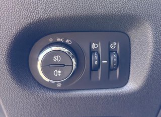 Opel Corsa D 1.4 Selection  TÜV/GANZJAHRESREIF. - bilder 10