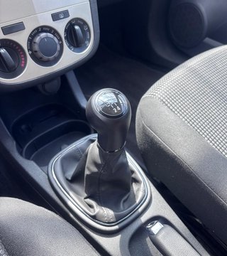 Opel Corsa D 1.4 Selection  TÜV/GANZJAHRESREIF. - bilder 6