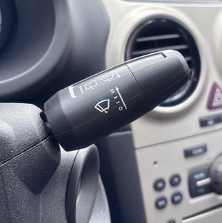 Opel Corsa D 1.4 Selection  TÜV/GANZJAHRESREIF. - bilder 14