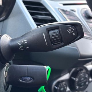 Ford Fiesta 1.25 Trend  SITZHEIZ./FINANZIER./EINPARKHILFE - bilder 9