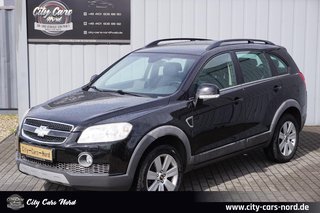 Chevrolet Captiva 2.0 D Aut.-7*SITZER-SHZ-AHK-PDC-NAVI Used vehicle for sale | First registration 03/2008 | Price 4.999 €