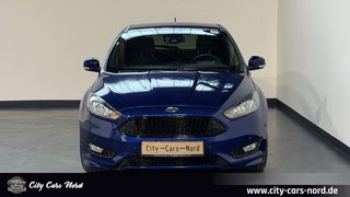Ford Focus ST-Line EcoBoost 1.0 PDC+L.HZ+SHZ+NAVI+BT - foto 9