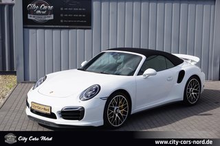 Porsche 911 Turbo S Cabriolet-ACC-KERAMIK-KAM-LED-BURM Авто с пробегом купить | Первая регистрация 09/2015 | Цена 134.999 €