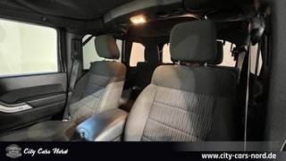 Jeep Wrangler Unlimited Sahara 4X4 RUGGED RIDGE-UMBAU - фото 17