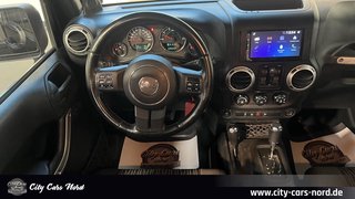 Jeep Wrangler Unlimited Sahara 4X4 RUGGED RIDGE-UMBAU - фото 19