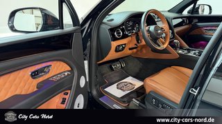 Bentley Bentayga Azure 4.0 V8 4WD COMFORT SPEC+FOND - foto 9