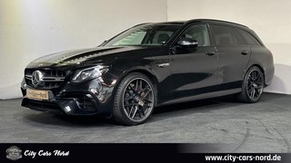 Mercedes-Benz E 63 S AMG 4M CARBON KERAMIK-PANO-HUD-NIGHT-BURM Gebrauchtwagen Kaufen | EZ 04/2018 | Preis 62.999 €